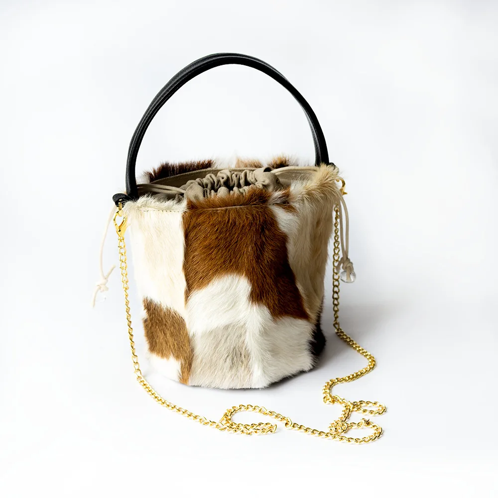 Autumn/Winter Design Japanese and Korean fashion trends bucket Lamb fur box bag Carrying crossbody small bag Luxury Leopard prin