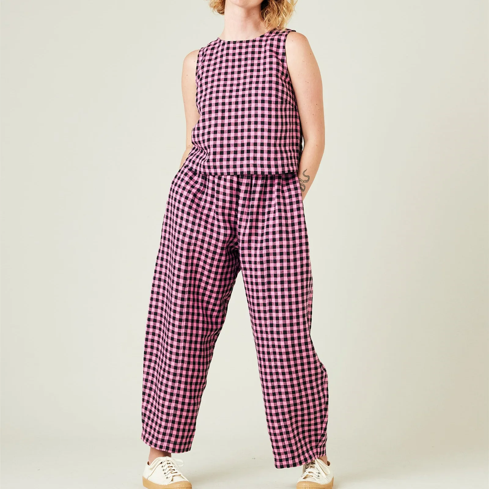 Gaono Casual 2 Piece Lounge Pants Sets for Women Y2k Gingham Outfits Sleeveless Tank Top and Wide Leg Barrel Pants Suits