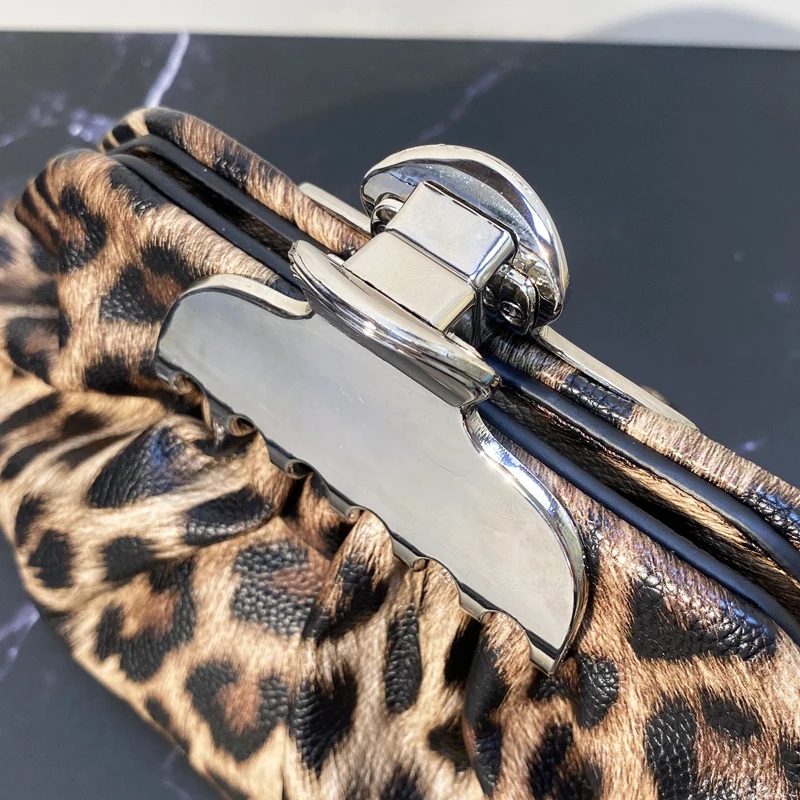 Leopard Print Clutch Clip Evening Bag For Women Luxury Designer Handbag Purse 2026 New In PU Metal Hairpin Chain Strap Shoulder