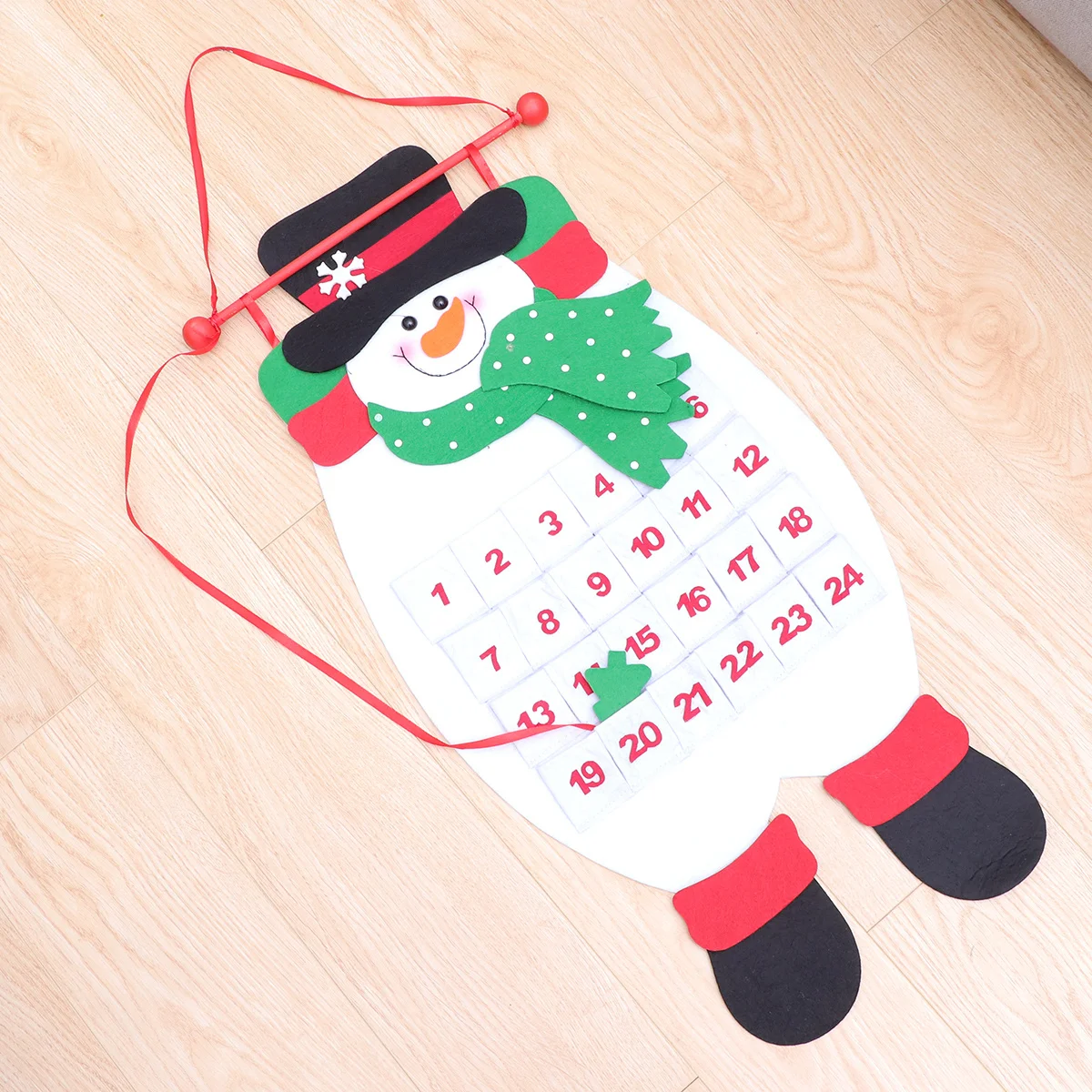 

Advent Calendar Christmas Tree Hanging Ornaments Premium Material Decor for Home Office Hotel Restaurant Bar Festive