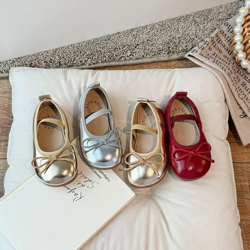 

Princess Shoes with Soft Soles, Girls' Bean Shoes, Retro Baby Style, Girls' Single Small Leather 2025 New Style