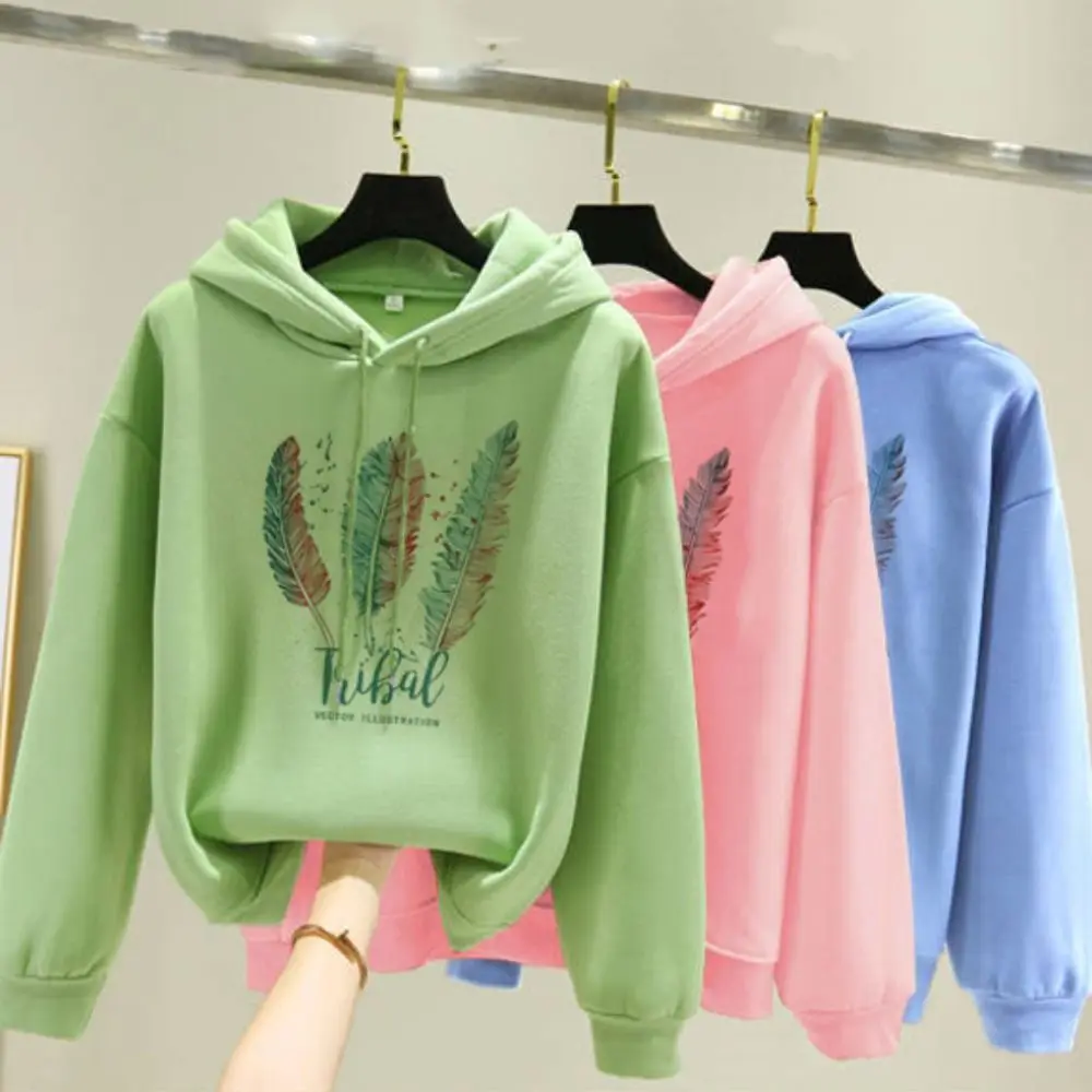 

Long Sleeve Feather Printed Hoodies with Fluff Thickening Women Loose Sweatshirt with Drawstring Hood Plus Size