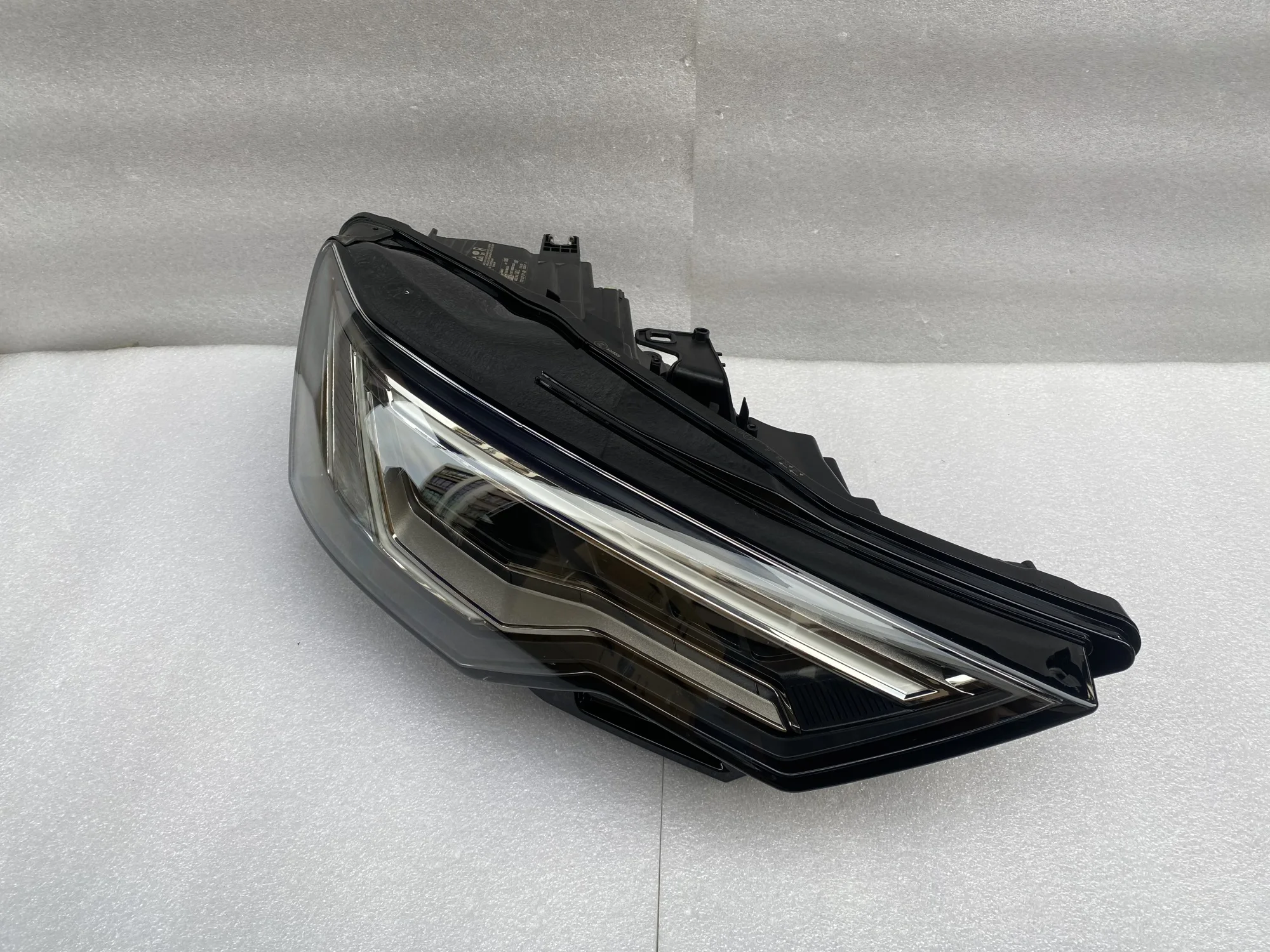 for Audi A6 C8 LED Headlight Assembly High-Quality Original Use Suitable for Hot Selling Vehicle Lighting Upgrade