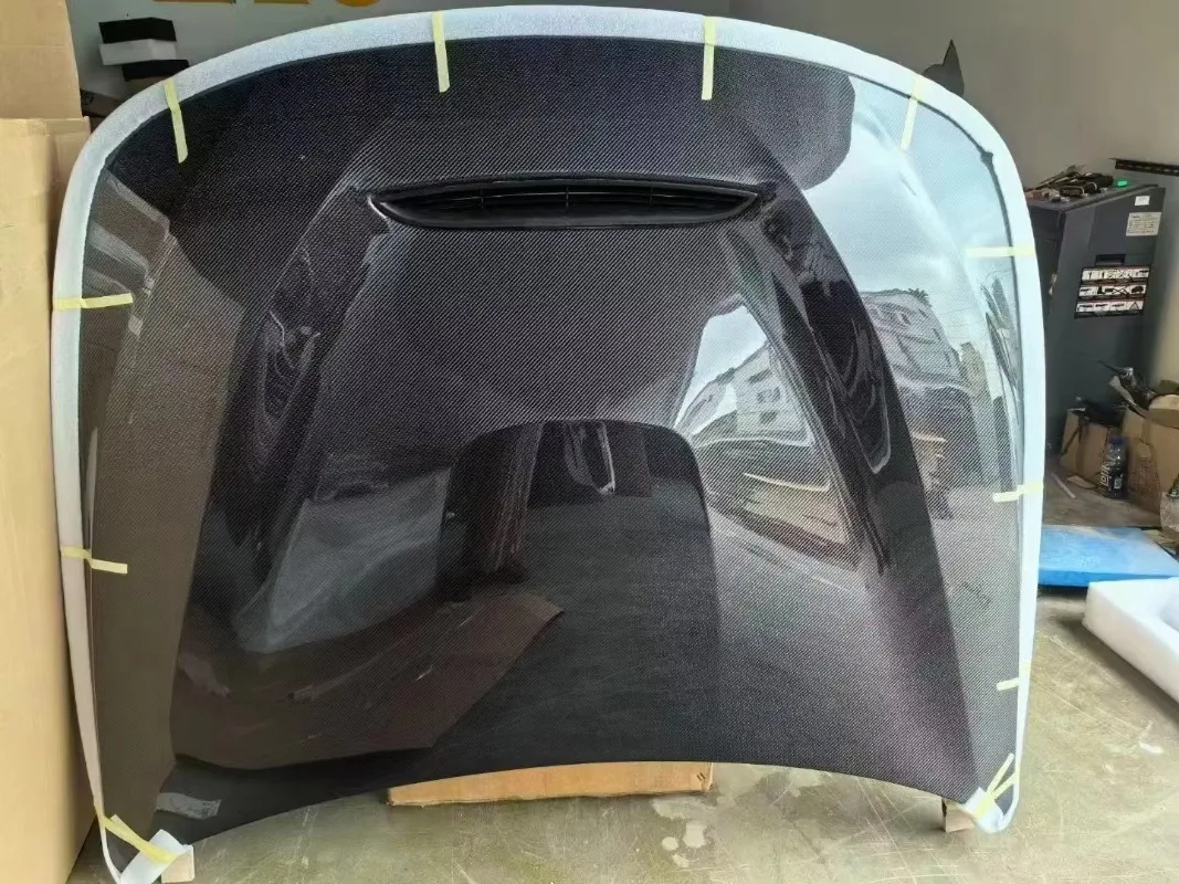 Carbon Fiber Engine Hood Bonnet for M3 F80 M4 F82 2014-2020 GTS Style