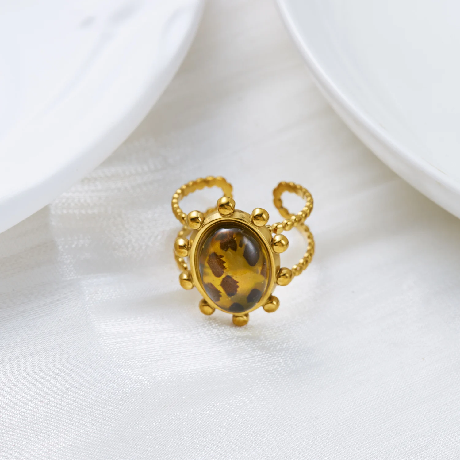 Minimalistische vergoldete Edelstahlringe für Damen und Herren, Vintage-Leopardenmuster, geometrische Ringe, Statement-wasserfester Schmuck – Detail 6
