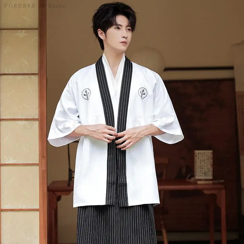 مجموعة كيمونو ياباني عتيقة للرجال كيمونو رسمي تقليدي زي الساموراي ملابس رجالي مخططة تنورة طويلة الزي