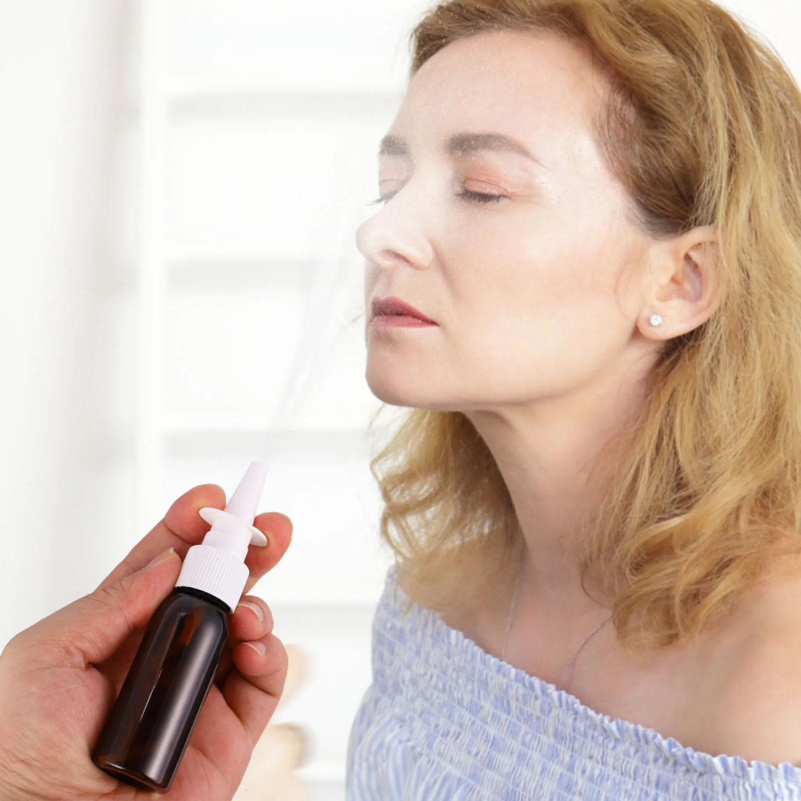 

8Pcs Portable Nasal Spray Bottles Empty Small Mist Sprayer Round Shoulder Design for Liquid Dispensing and Travel Needs