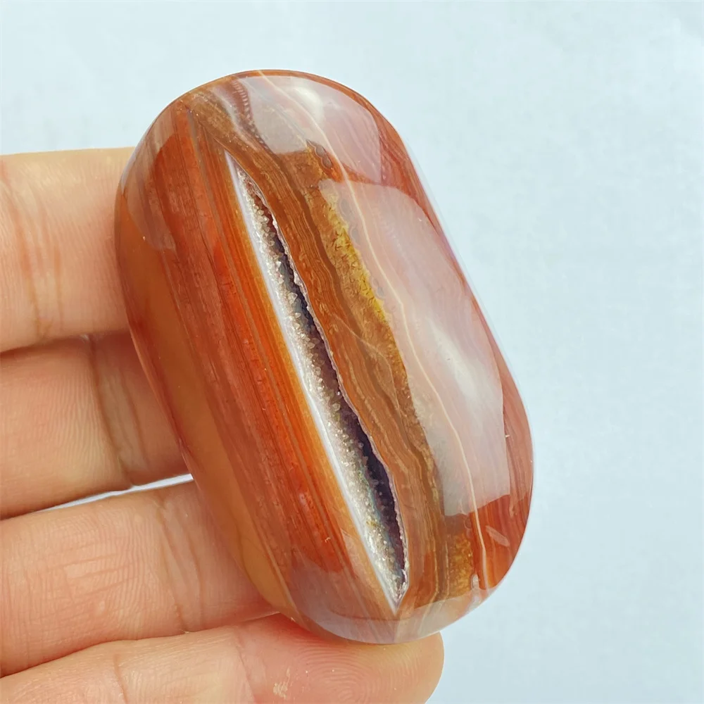 Naturalny czerwony agat koronkowy Polerowany kryształ Palm Play and Heart Shape Carnelian Spiritual Reiki Healing Stone Home Decor Holiday Gif