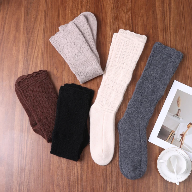 

Fall/Winter Fashion Joker Commuting Simple Warm Cashmere Leg Socks Wool Socks