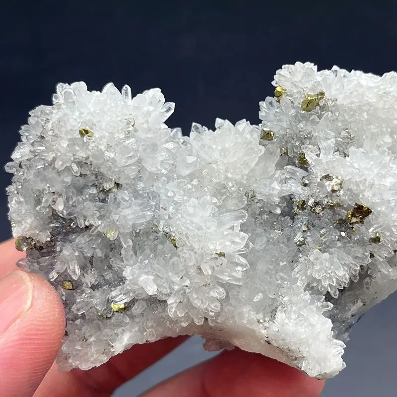 Natural crystal cluster and pyrite symbiosis crystal cluster meditation energy healing stone home decoration mineral specimen