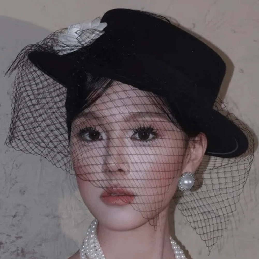 Black Velvet Camellia Mesh Top Hat Flower Top Vintage Net Wedding Hats Mesh Design Retro Fashion Black Velvet Flat Hat