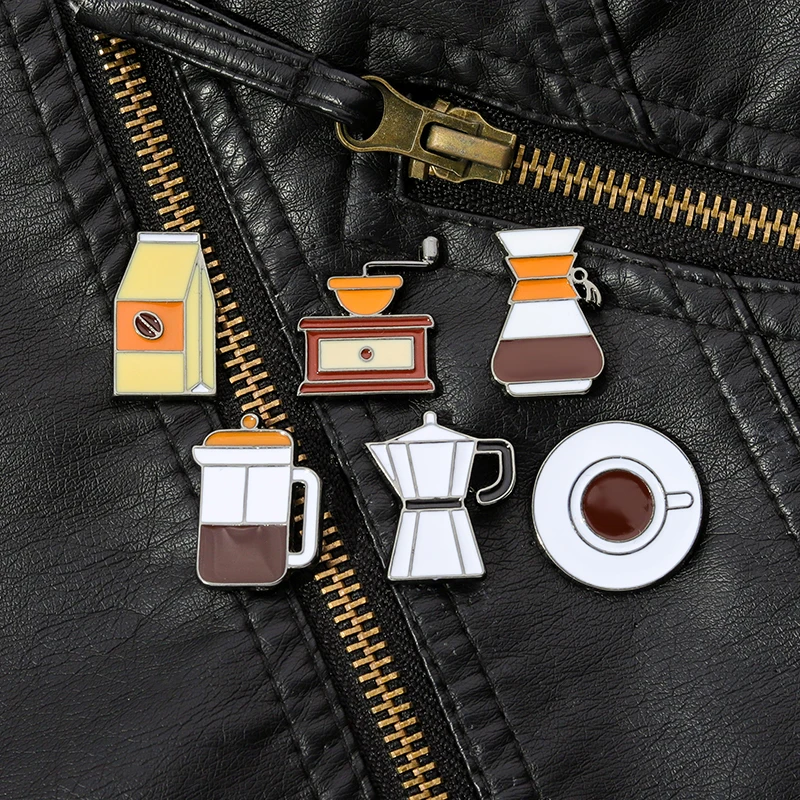 Coffee Shop Tools Enamel Pin Brooch Badge Metal Bean Bottle Cup Grinder Jewelry Friends Lapel Clothes Hat Bag Gift Wholsale