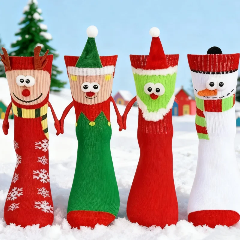 2er-Pack, zufällige Farben, Weihnachts-Cartoon-Rentier-Geweih-Muster, Weihnachtspinguin-Muster, weihnachtliche grüne Mütze und rote Weihnachtsmütze, magnetische Hand-Socken, einzigartige und kreative