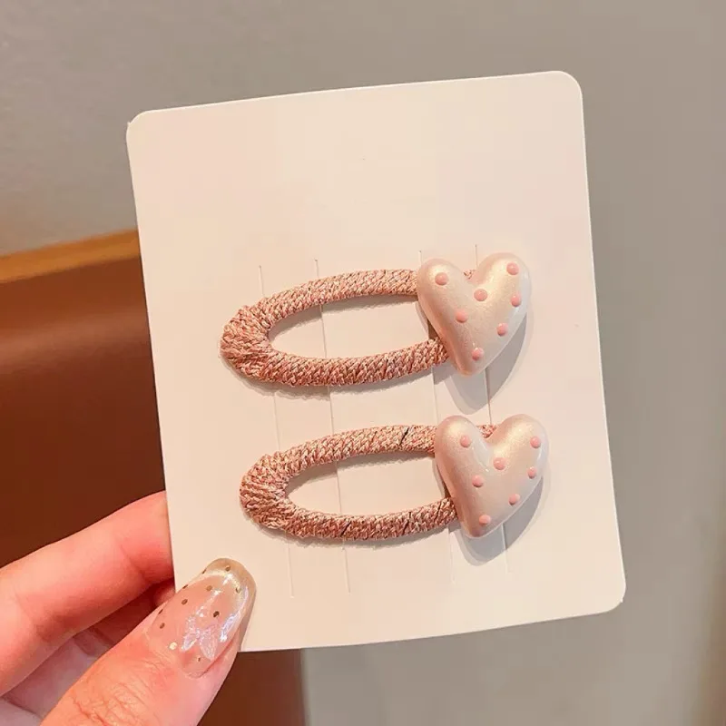 

Пара заколок для волос для маленьких девочек: розовые, в горошек, с сердечками, мягкие, милые, с бахромой, боковые заколки для малышей, повседневные аксессуары для волос