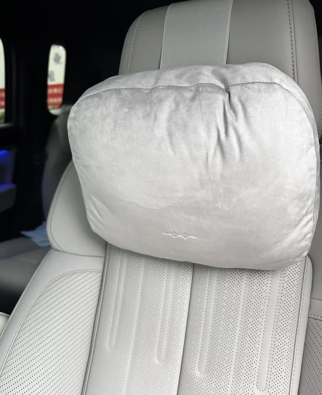 OEM Headrest Pillow for Leopard5 Tai7 Car Special Headrest Seat Pillow Decoration Modification Original Pillow Neck Support view 5
