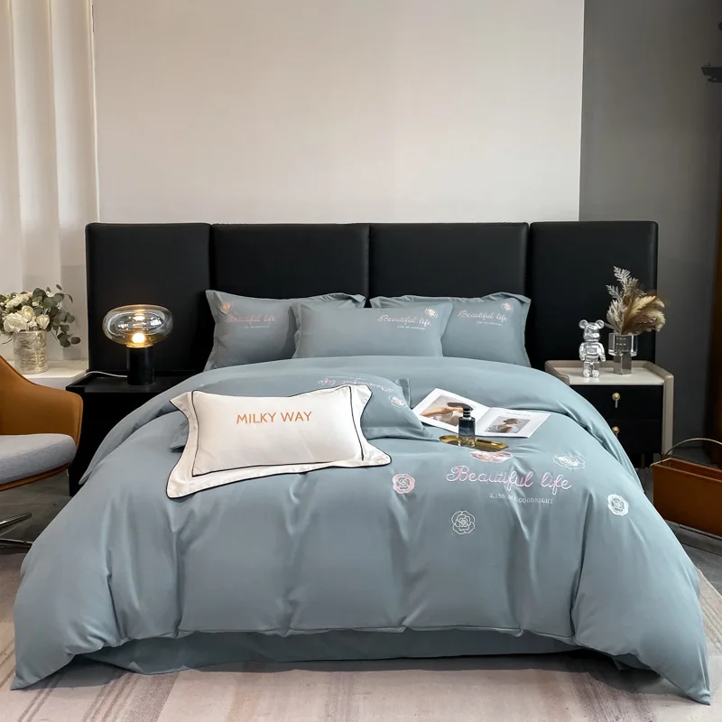 Light luxury embroidered and brushed four piece set, solid color thick duvet cover, European style bed sheet, high-end bedding,