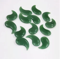 Green aventurine Magatama Shinto amulet pendant