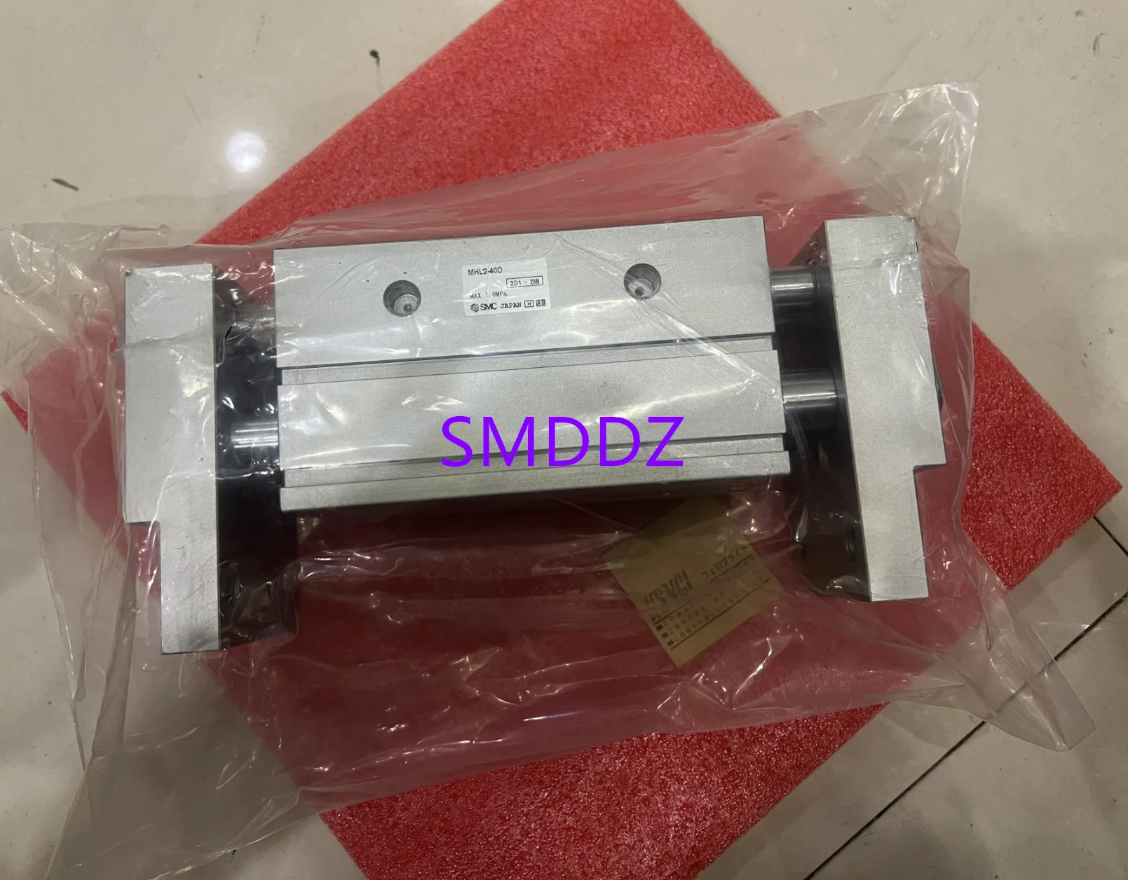 

1pcs SMC cylinder MHL2-25D1 MHL2-32D1 MHL2-40D1 MHL2-10D2 MHL2-16D2 MHL2-20D2 MHL2-25D2 MHL2-32D2 MHL2-40D2