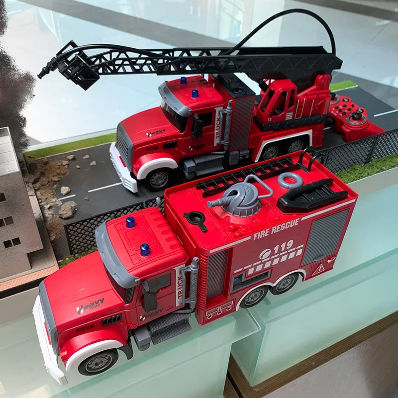 

2.4G 11CH Лестница с дистанционным управлением Пожарная машина Игрушка для мальчика Имитация радиоуправляемого пожарно-спасательного грузовика Городская пожарная инженерная машина Автомобиль с водой