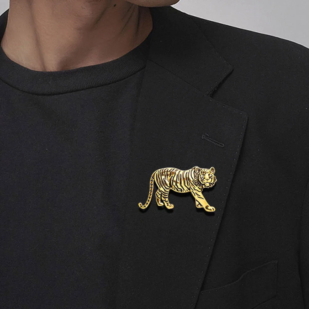 

1pcs Alloy Brooch Men Lapel Pin Tiger Badge Suit Collar Accessory Fashion Metal Animal Brooch For Business Party Wedding Dating
