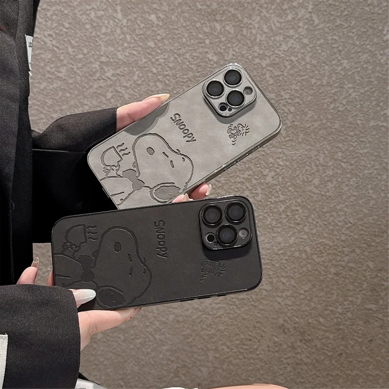 

Luxury Anti-fur Cute Cartoon Snoopy coffee embossing Leather Phone case For iPhone 13 14 15 16Pro Max Funny Snoopy plating Cover