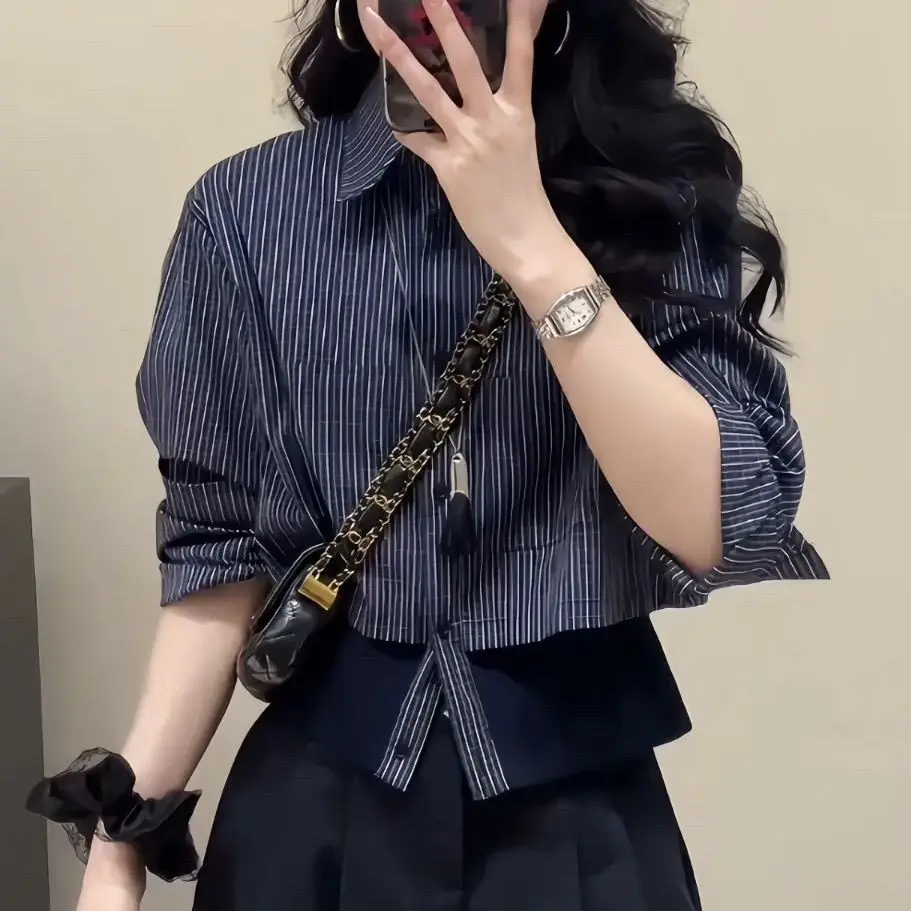 

Клетчатая рубашка с темпераментным воротником и цветными блоками на весну и осень 2026, новая модная верхняя одежда для женщин