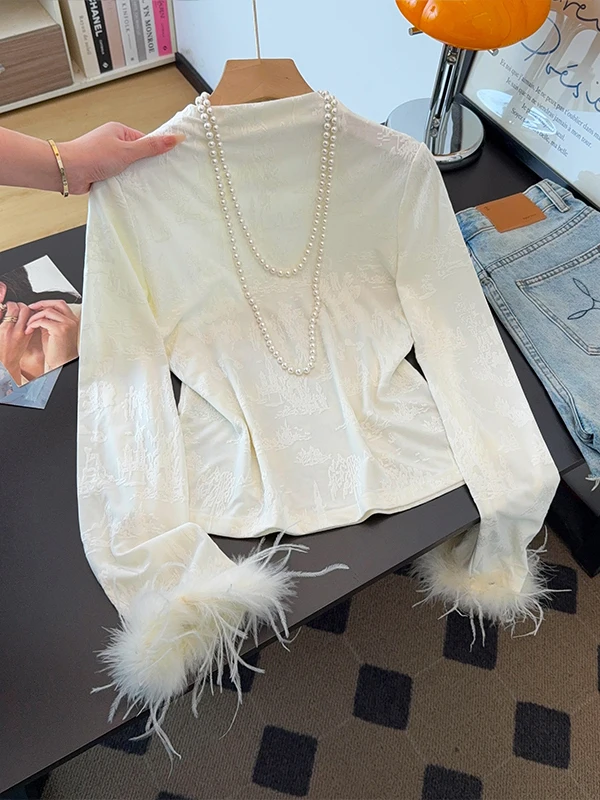 New Chinese Style Women's Long Sleeve T-Shirt with Flocklining And Ostrich Feather Cuffs Autumn Winter Floral Embroidery Base...