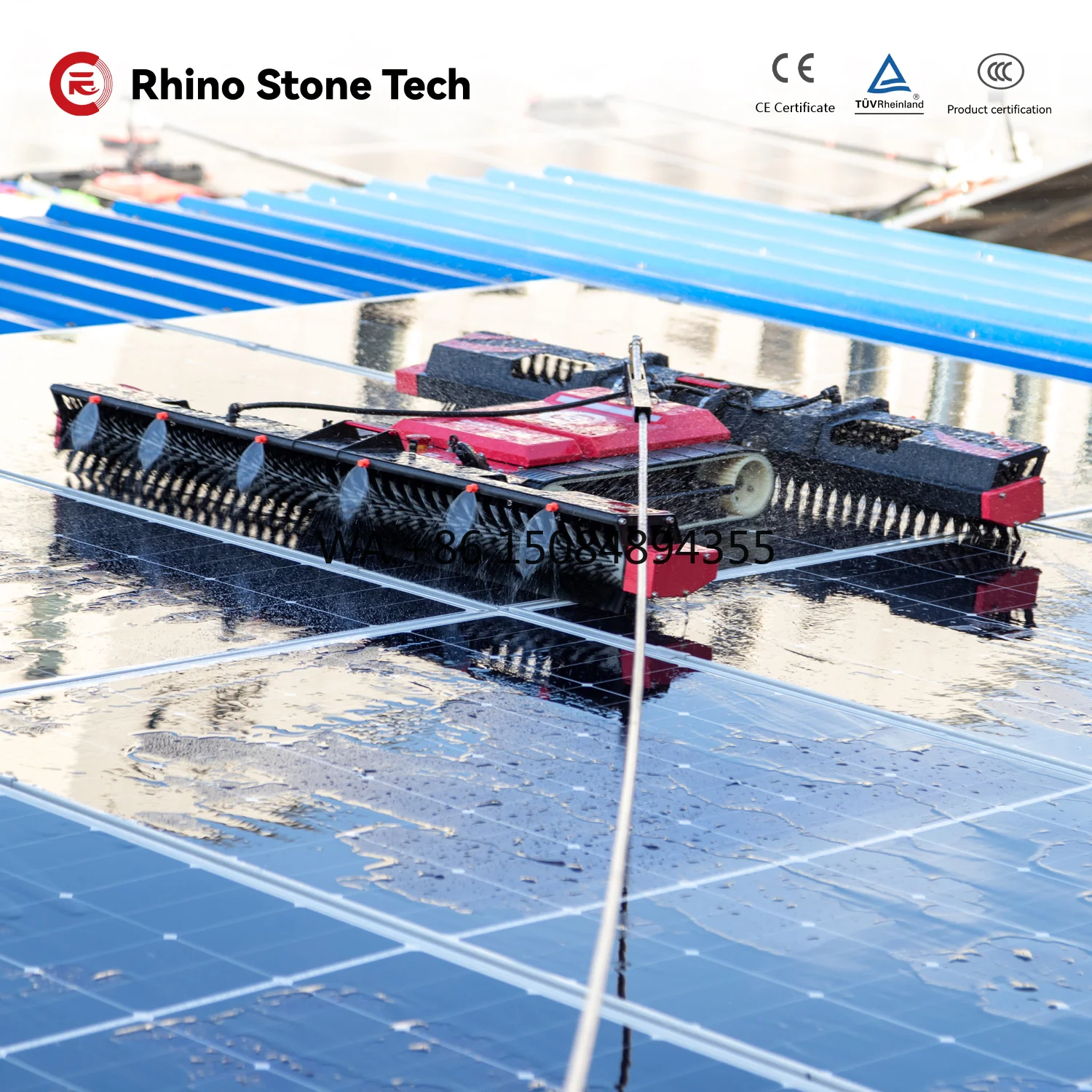 Robot de nettoyage de panneaux solaires photovoltaïques pour l'extérieur, à double brosse, alimenté en eau, pour l'élimination de la poussière des modules PV et des toits de fermes photovoltaïques