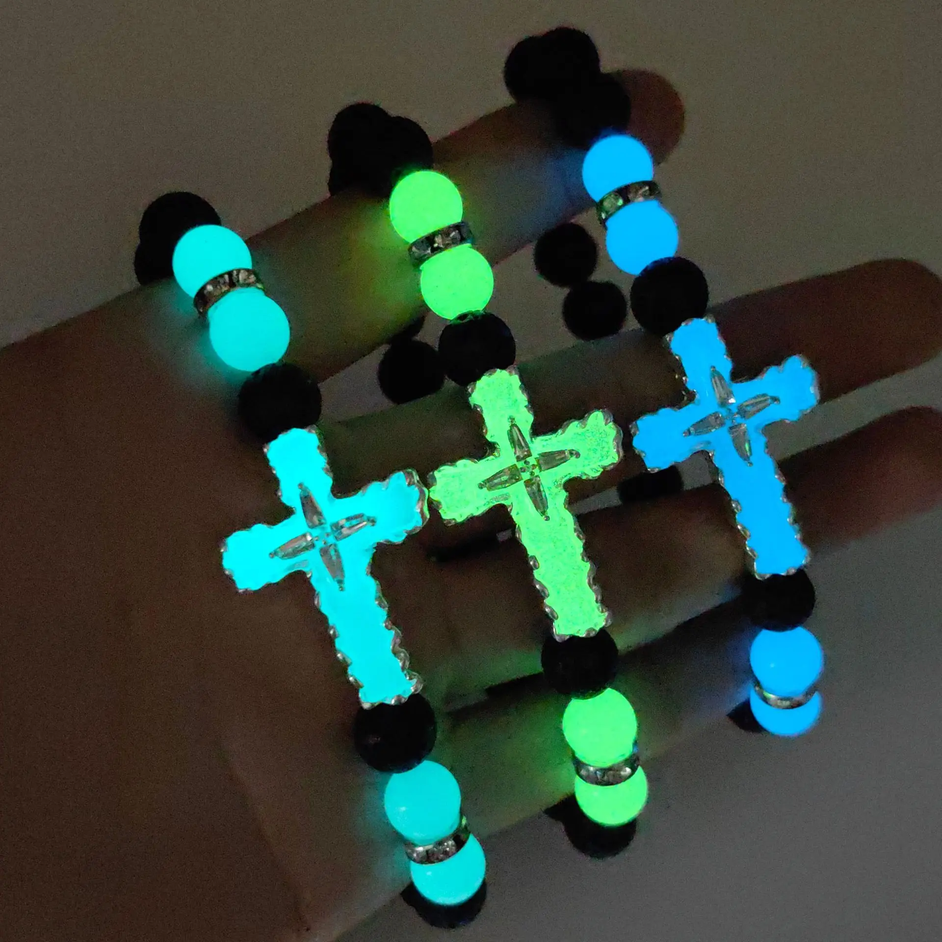 الأوروبية والأمريكية عبر الحدود بقعة مضيئة الصليب سوار سبيكة مطعمة الماس 8 مللي متر الحجر البركاني مضيئة حبة سوار #1