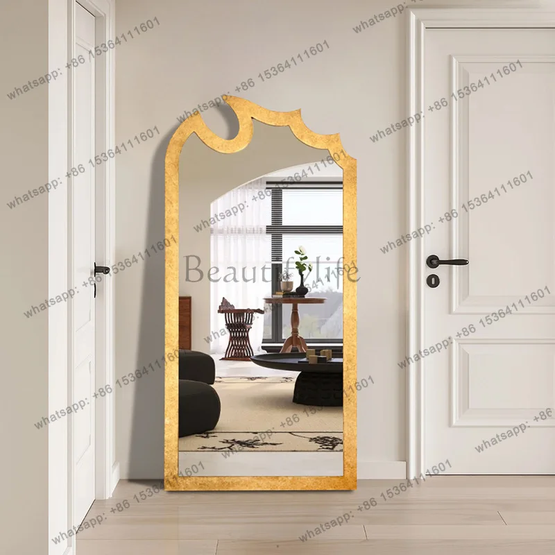 

French retro style bathroom mirror special-shaped light luxury decorative mirror