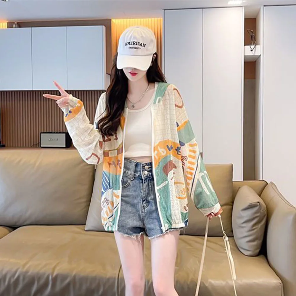 Personalized Printed Breathable Thin Hooded Sunscreen Clothing Female Korean Version Of Loose Summer New Air-conditioning  Coat.