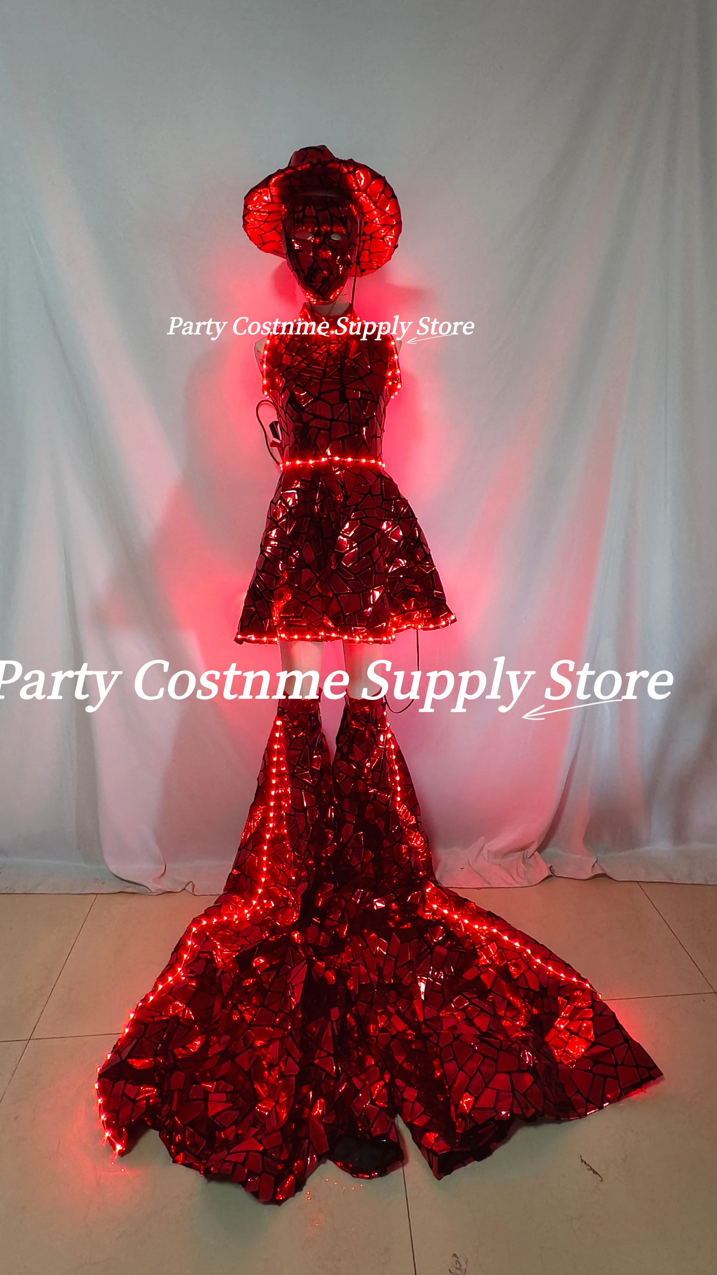 LED PU Bar DJ Dancer المرأة خنجر المشي السراويل مجموعة بريق السيدات فستان حفلة عيد ميلاد بلا أكمام بريق الليزر