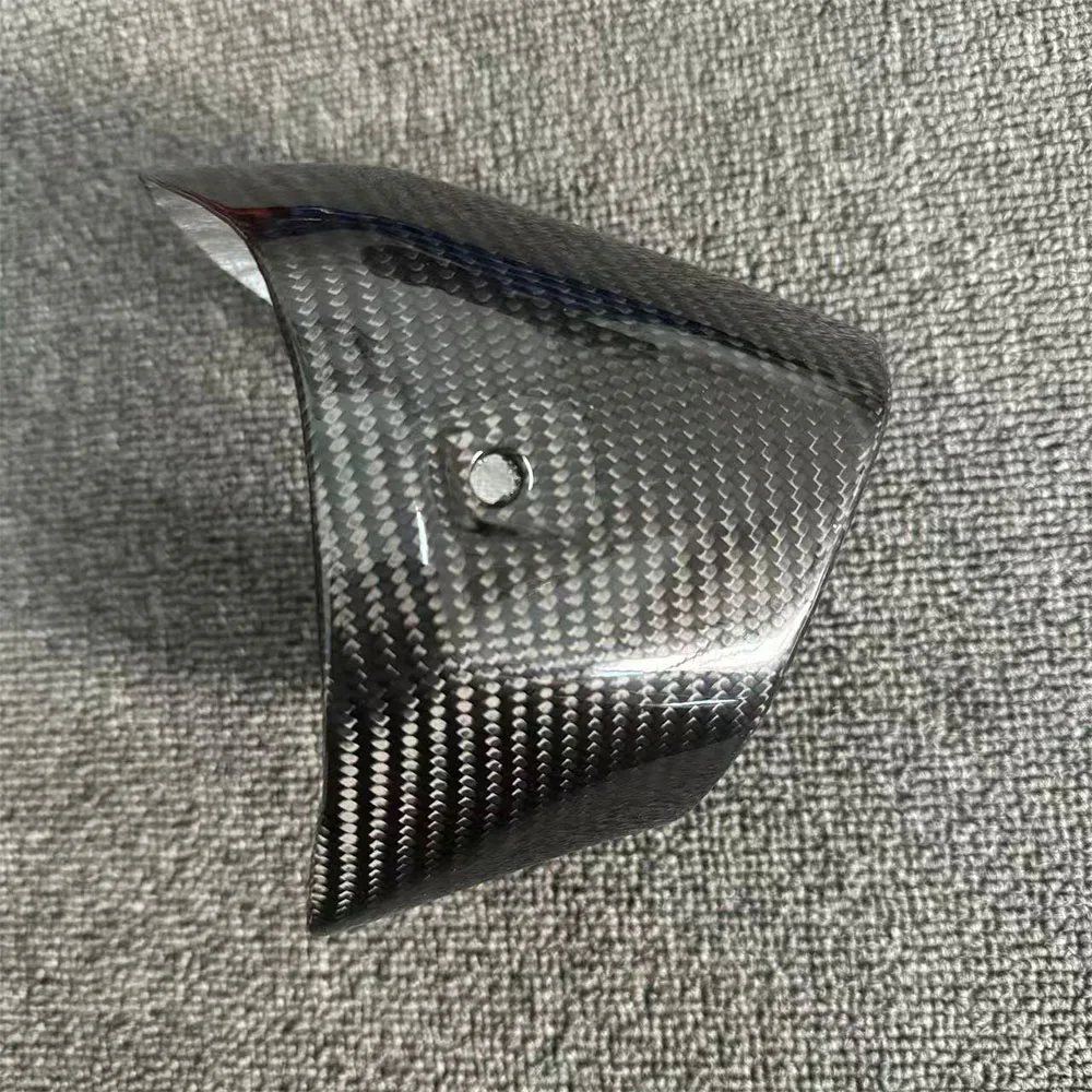 

For BMW R 1300 GS r1300gs 2024+ 100% Carbon Fiber Exhaust Cover