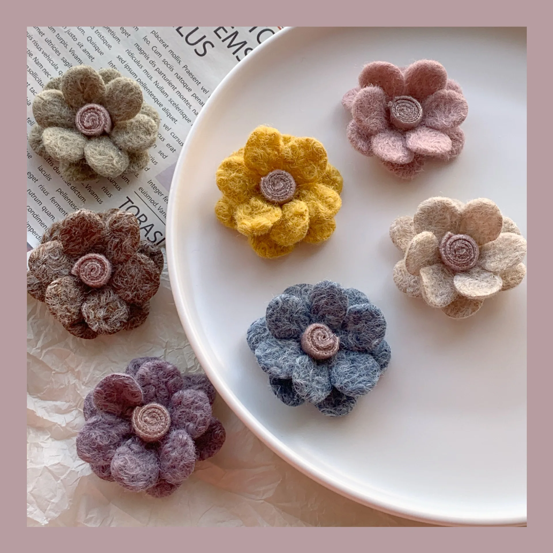 10Pcs/Lot Flat Back 5cm Felt Wool Flowers For Hair DIY Accessories With Lollipop in Center Hair Flowers Hair Accessories