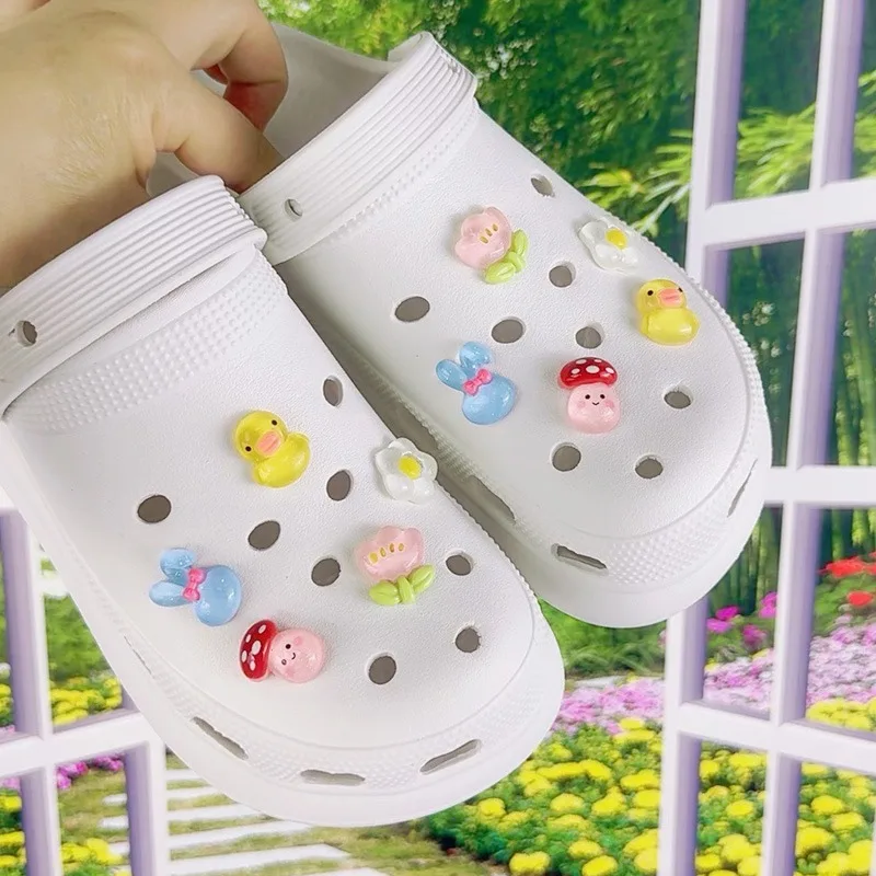

10 шт., модные подвески для обуви, набор аксессуаров, пряжка для обуви с отверстием, милая прозрачная маленькая желтая утка, смола, сделай сам, 3D украшения для обуви
