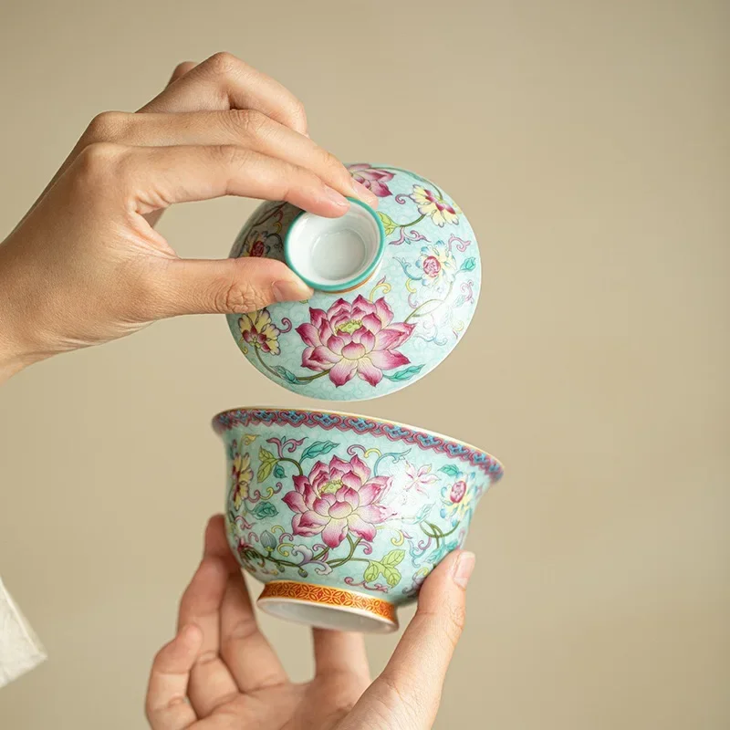 Antique Enamel Color Lotus Flower Fragrance Wonderful Heart Cover Bowl Sancai Cover Bowl Hover Tea Bowl Ceramic Kung Fu Teacup