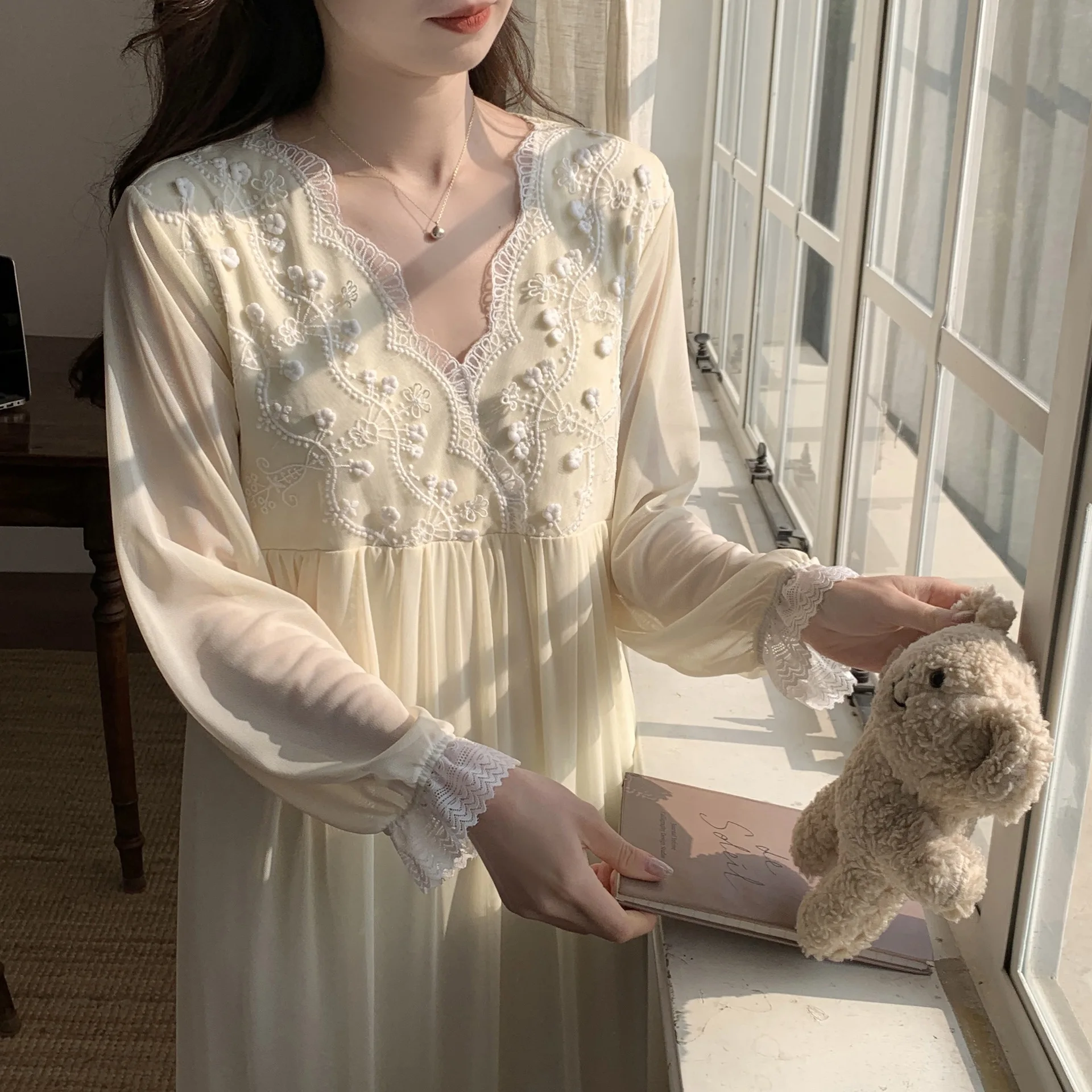 Sexy Gauze Embroider Nightgown Women Modal Nightdress French Court Style Nightgowns Sweet Casual Sleepwear Pijamas Sleepdress