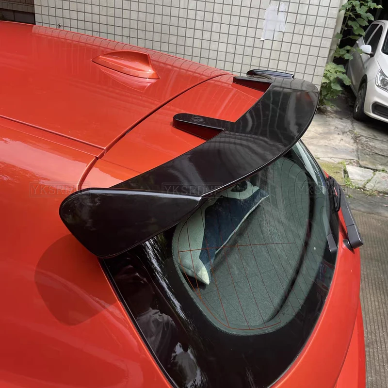 High Quality ABS Material For Hyundai Veloster 2012-2016 Spoiler Carbon Fiber Look Hatchback Roof Rear Wing Body Kit Accessories