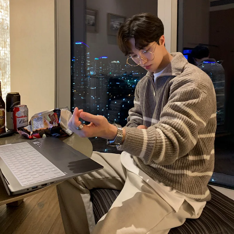 가을 신상 한국 스타일 남성 캐주얼 트렌디 루즈 심플 베이직 턴다운 칼라 긴팔 하프 지퍼 니트 풀오버