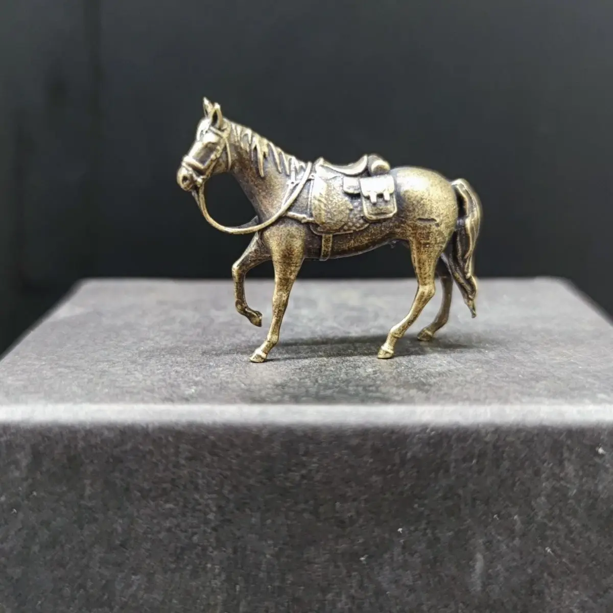 Brass White Horse Riding Animal, Miniature Sand Table, Water and land, Fish Tank, Landscape, Small Doll, Bonsai