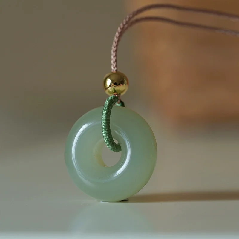 Hetian Jade Pendant Sapphire Bread Buckle About 20mm Necklace Pendant DIY Women's Neckwear Simple Elegant Gifts