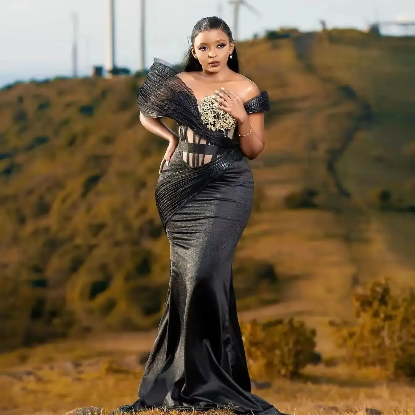 ชุดราตรีผ้าซาตินลายดอกไม้ คอเสื้อแบบซีทรู สำหรับงานเลี้ยง งานหมั้น งานวันเกิด  ชุดราตรีทรงเมอร์เมดสีดำ ไซส์พลัส สำหรับงานพรอม