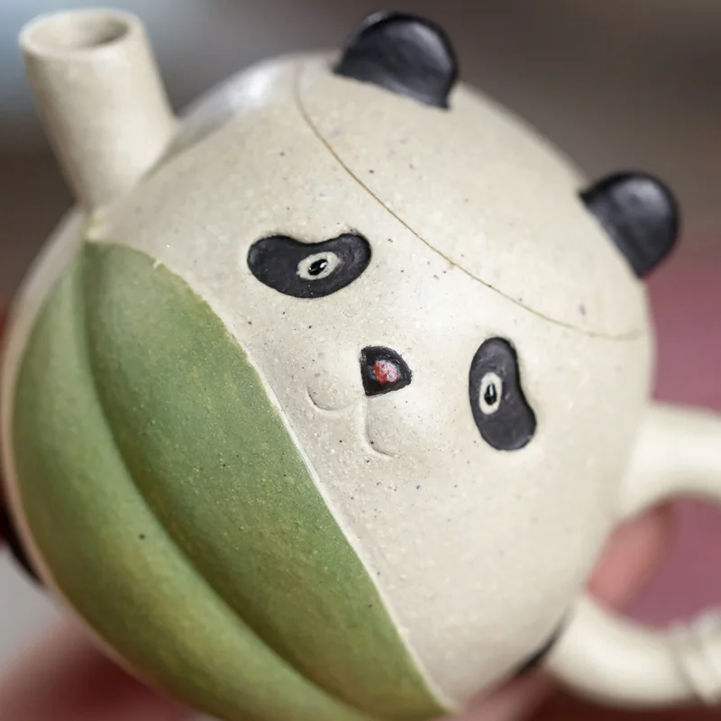 【Tao Yuan】Yixing Purple Clay Teapot Handmade Li Xinsheng Teapot Creative Cute Little Panda Warm Spring Spring120ml