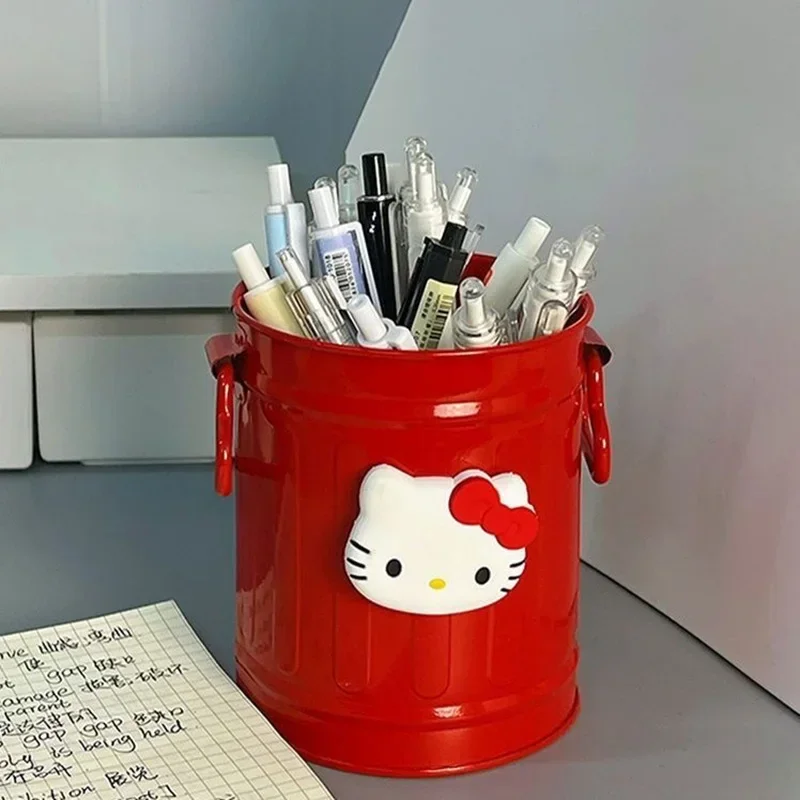 

Держатели для ручек Sanrio Hello Kittys, Мультяшные настольные милые аниме аксессуары, канцелярские принадлежности, косметическая щетка, металлическое ведро для хранения, подарки для девушек
