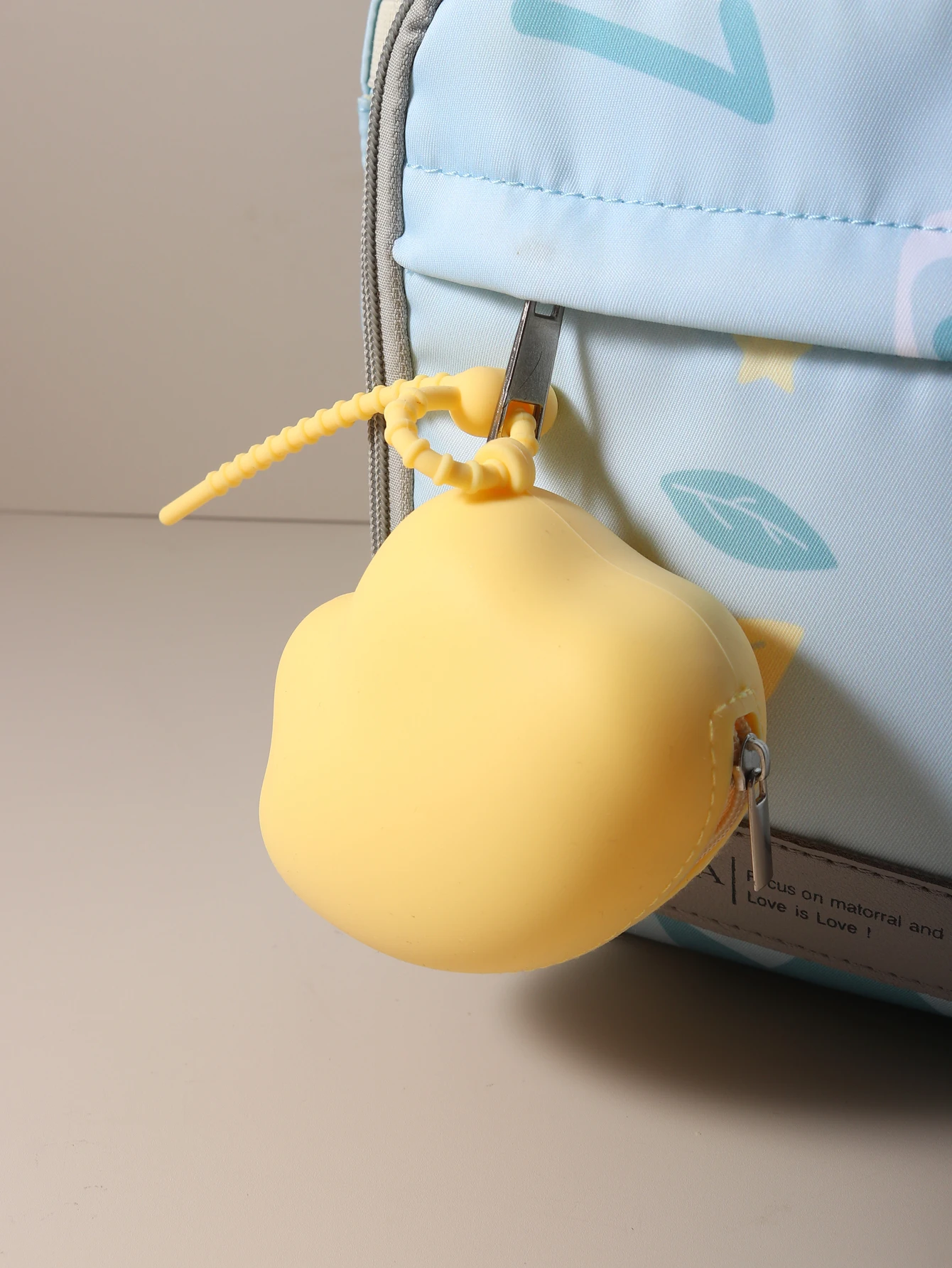 New arrival large cloud Shape  Baby Pacifier Case Holder Silicone Nipple Cover for infant baby pacifier storage bag