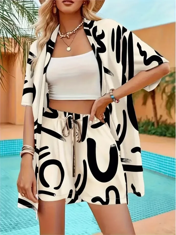 

2025 Summer Women's Fashion Casual Striped Round Neck Loose Color Blocked Five Quarter Sleeve Short Sleeved Lace Up Shorts Set