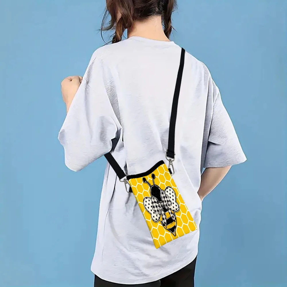 حقيبة كروس Happy Bee محفظة على الوجهين مع حزام كتف قابل للتعديل تصميم للجنسين للاستخدام اليومي محفظة الهاتف 5.18