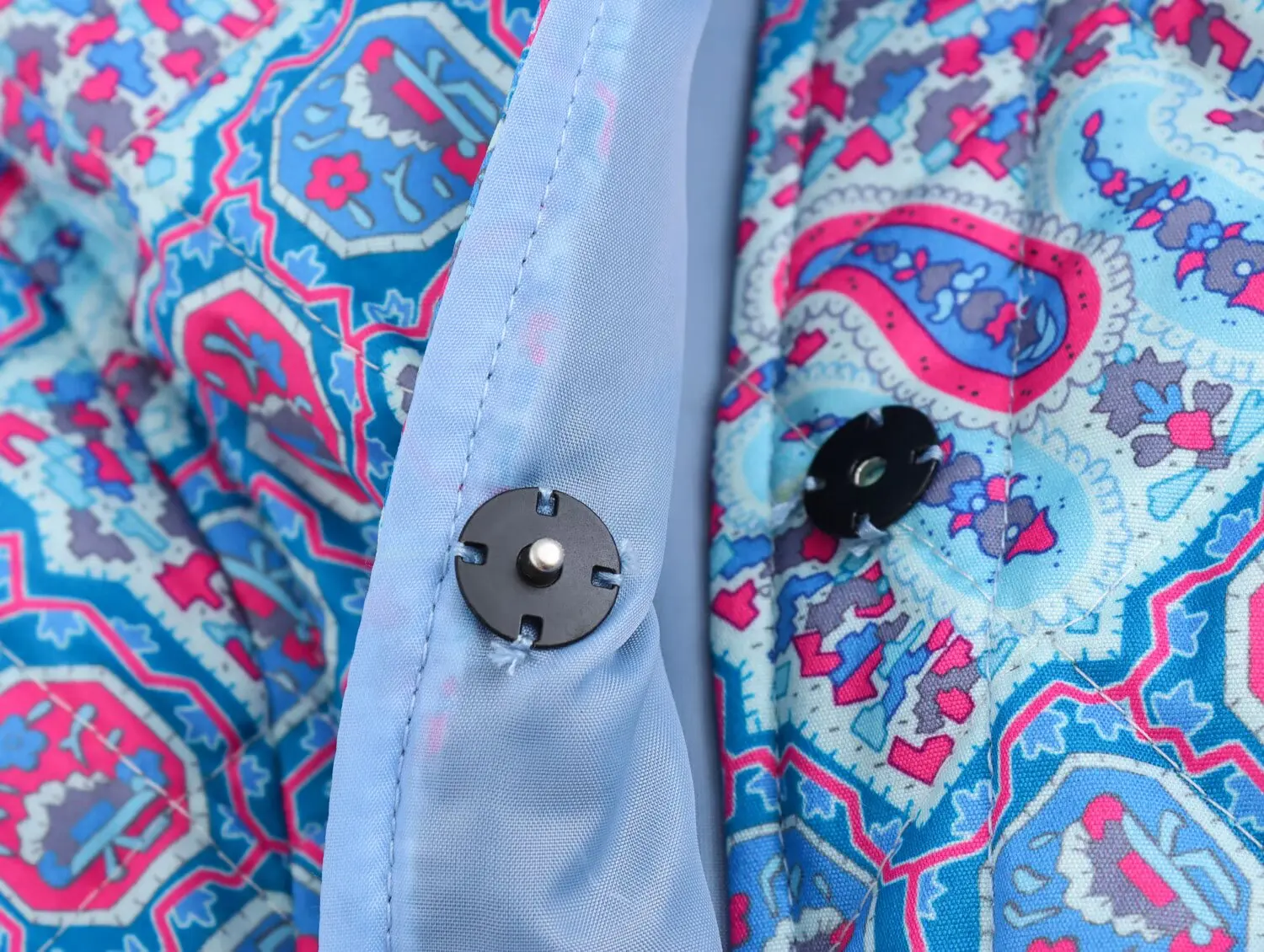 2025 nouveaux vêtements pour femmes: Style européen et américain à la mode décontracté Simple polyvalent début d'automne imprimé manteau en coton