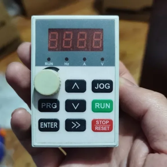 

New micro energy frequency converter V60/V63 series operation panel