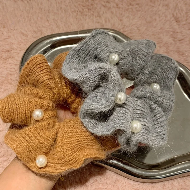 

Korean Gray Pearl Knitted Wool Hair Scrunchies Elegant Women Elastic Hair Ties Daily Hair Accessories